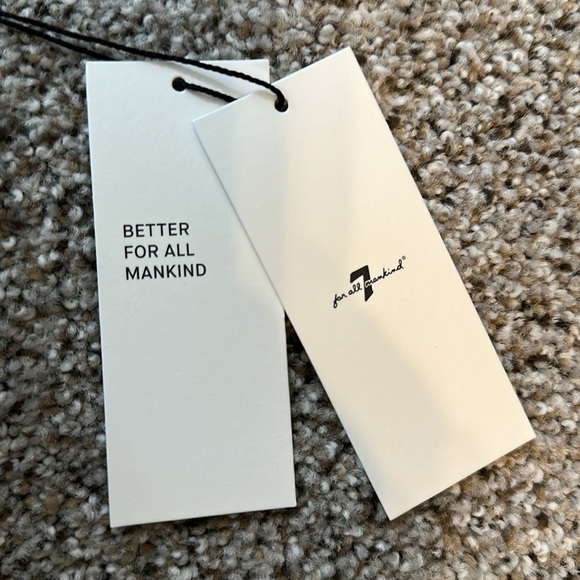 NWT 7 For All Mankind HIGH WAIST SLIM KICK WITH LONG SIDE HEM AND DESTROY, Sz 30 - Picture 9 of 10